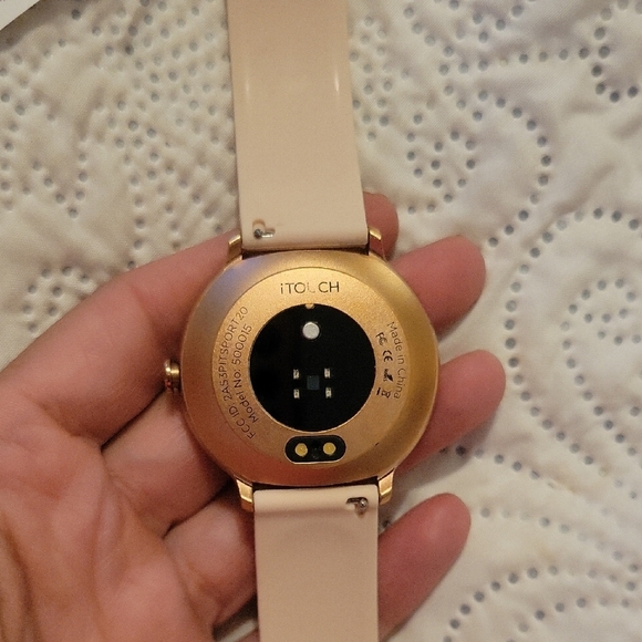 Sport Smartwatch - Gold and Pink - Picture 7 of 8